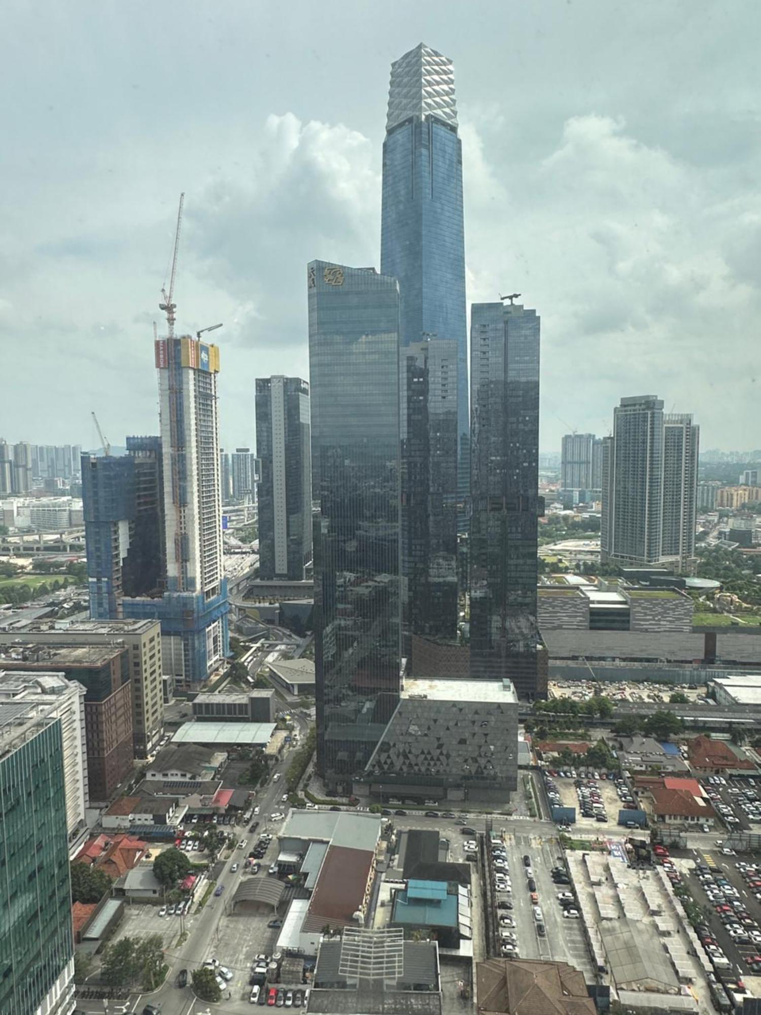 Agile Sky Near Pavilion With Trx And Golf View Including Swimming Pool * Kuala Lumpur